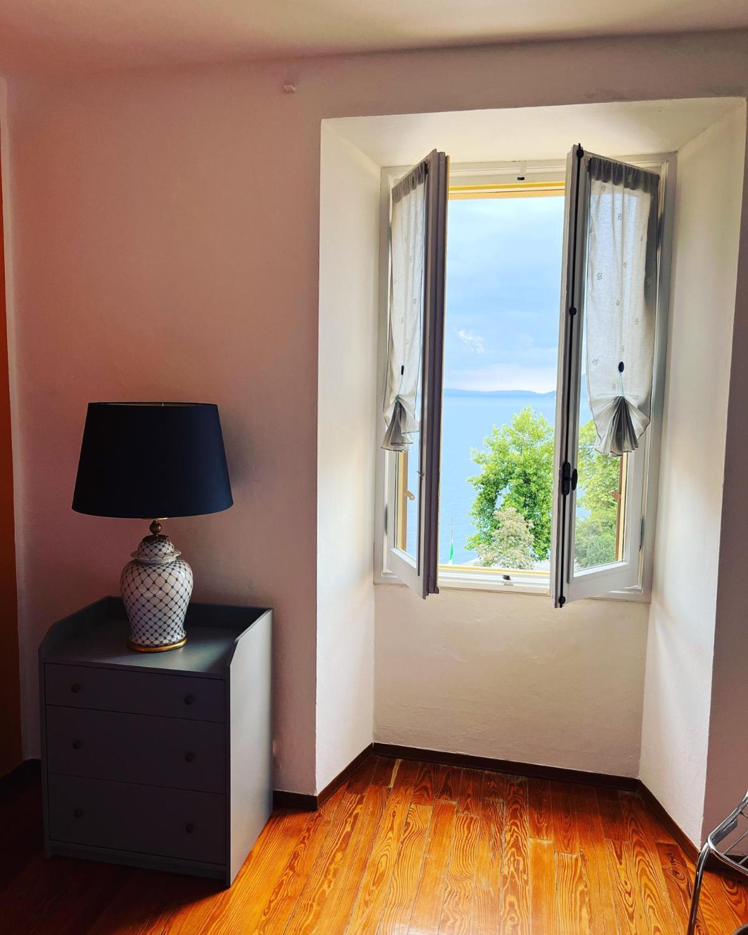 Casa Gambusso Historical House Magnificent Lake View Вербания Экстерьер фото